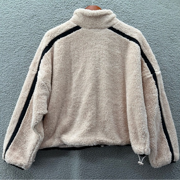 JoyLab Piped High Pile Fleece Jacket Cream - Picture 9 of 9